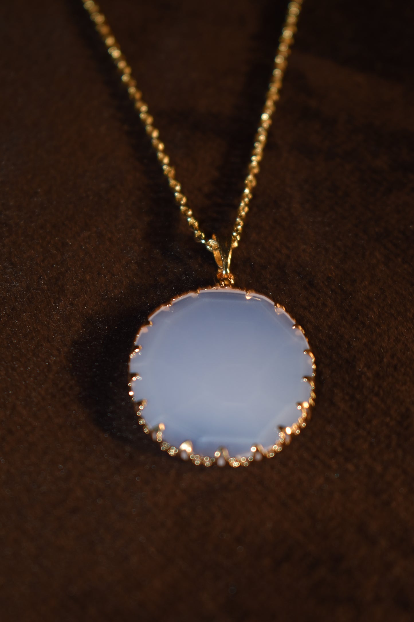 Milky Oval Grace Necklace