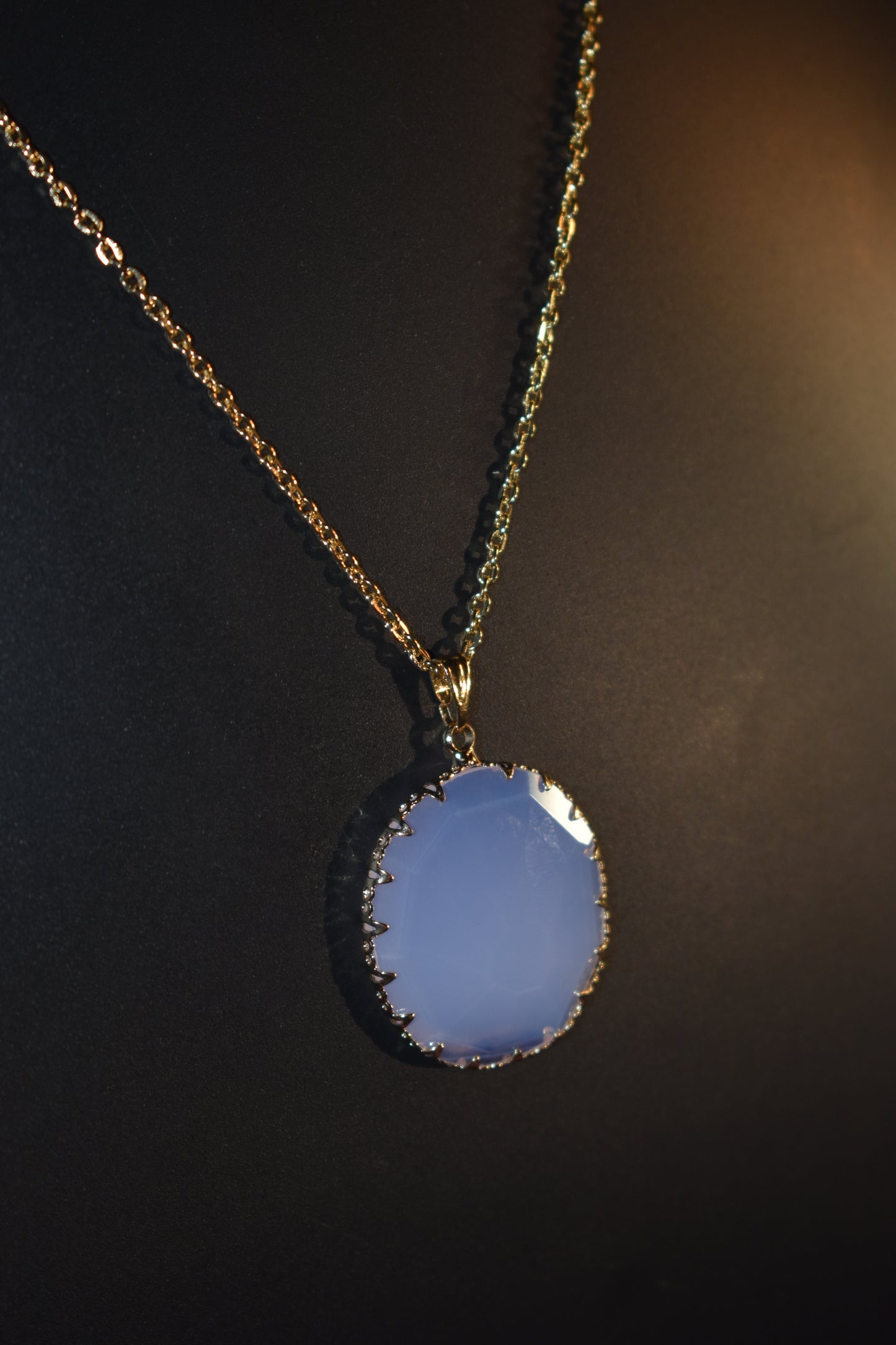 Milky Oval Grace Necklace