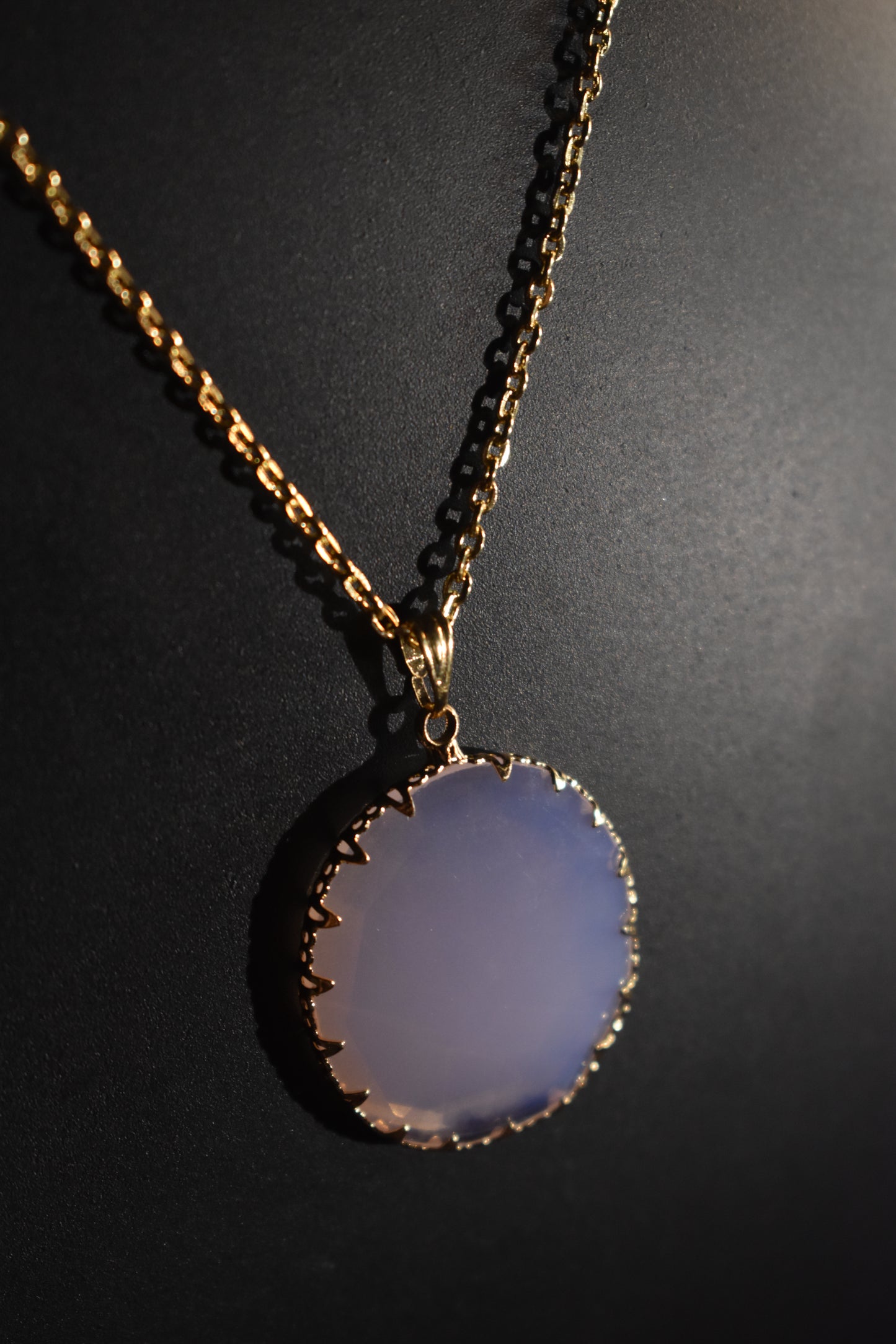 Milky Oval Grace Necklace