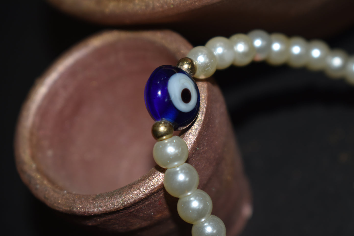 Evil Eye Bead and Pearl Bead Bracelet