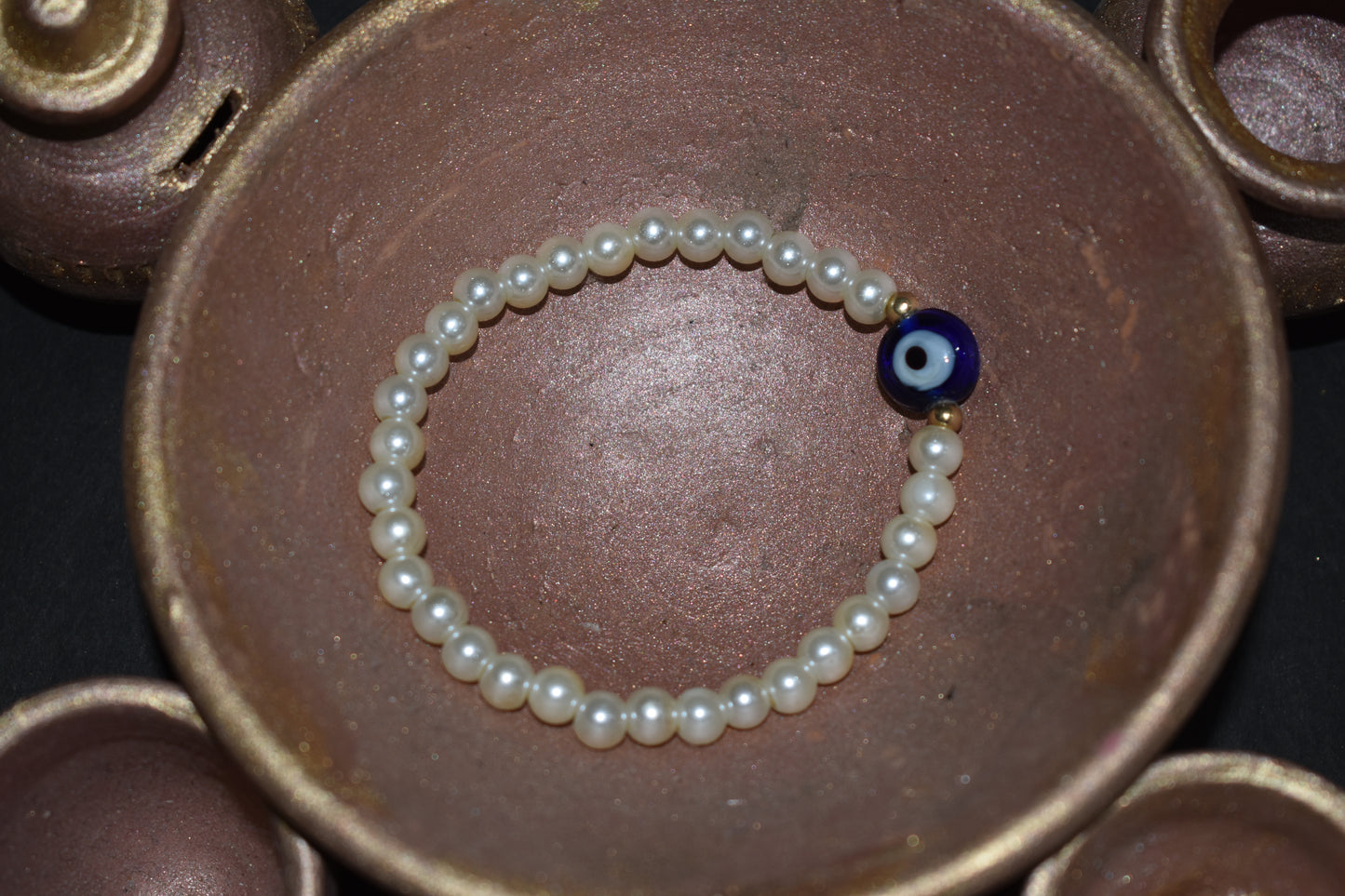 Evil Eye Bead and Pearl Bead Bracelet